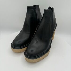 DOLCE VITA Cashe‎ H20 Waterproof Womens Booties Size 7.5 Color Black NEW